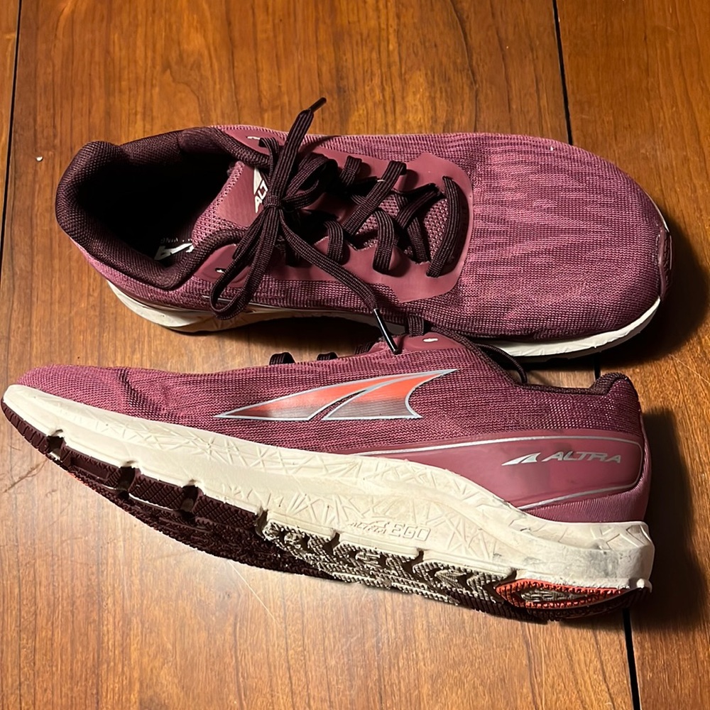 Altra Rivera womens 8